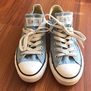 CONVERSE women's size 7. Custom color, RARE!
